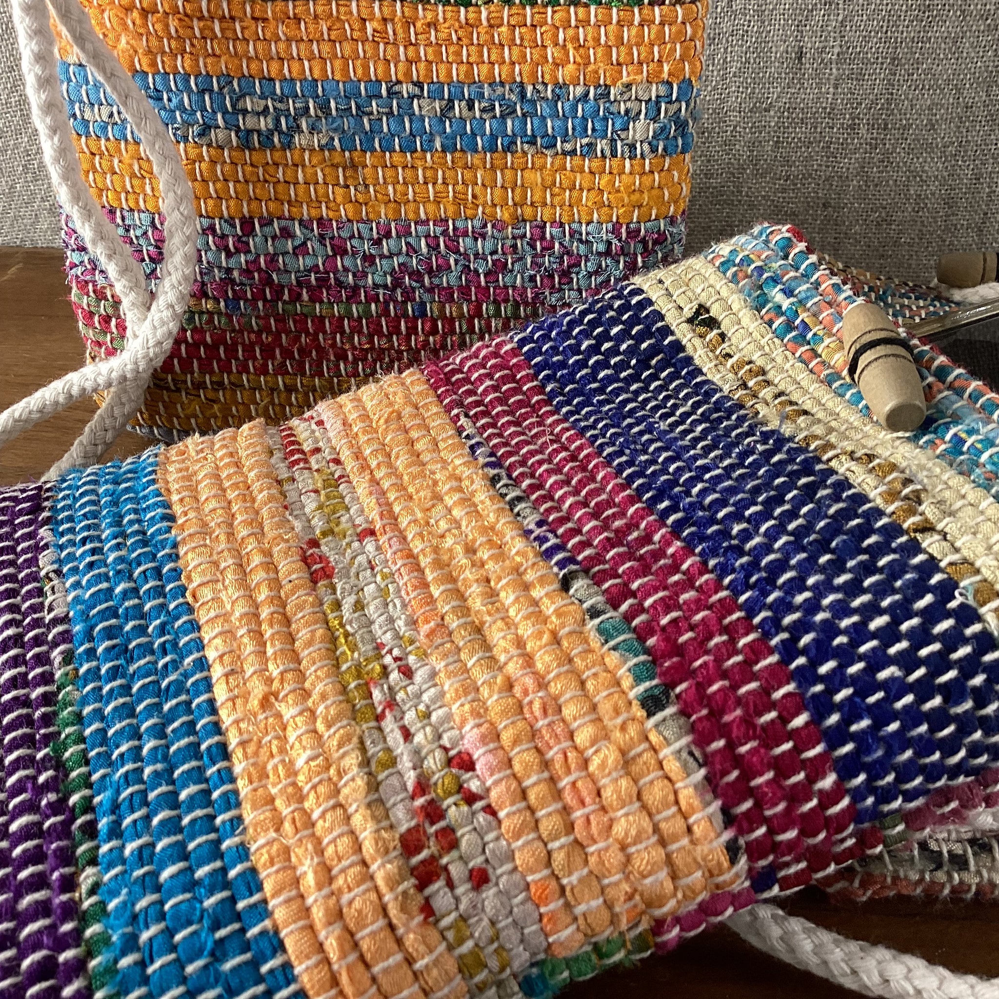 LWH Mobile Shoulder Bags