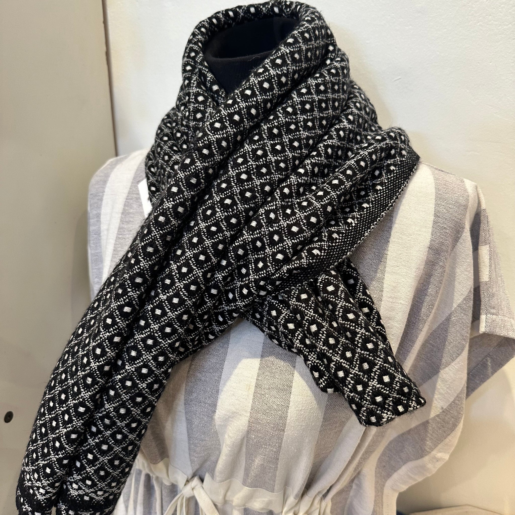 LWH Patterned Cashmere Shawl