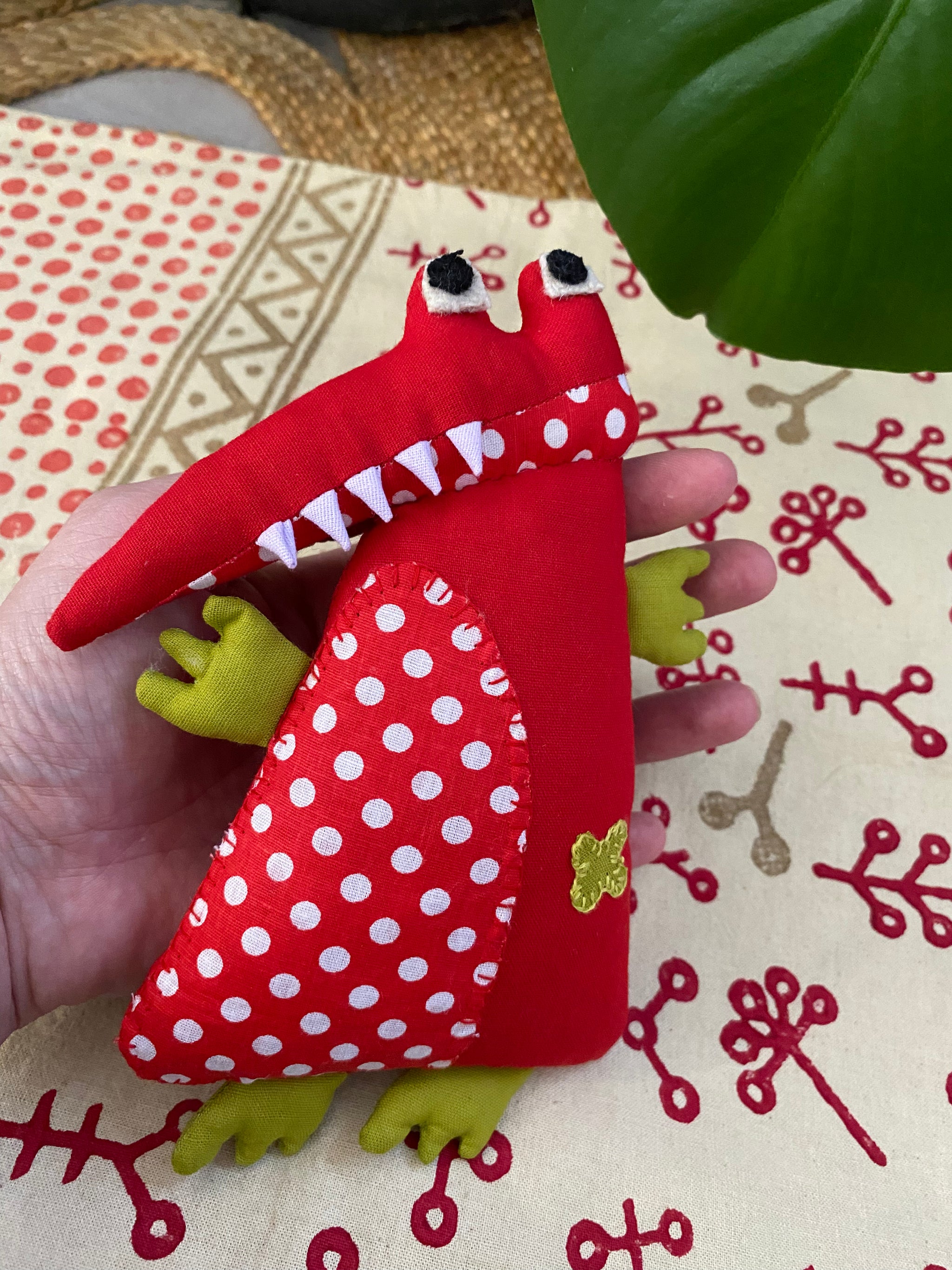 Smile the Crocodile β Handmade Cotton Soft Toy β Fair Trade (Sasha India)