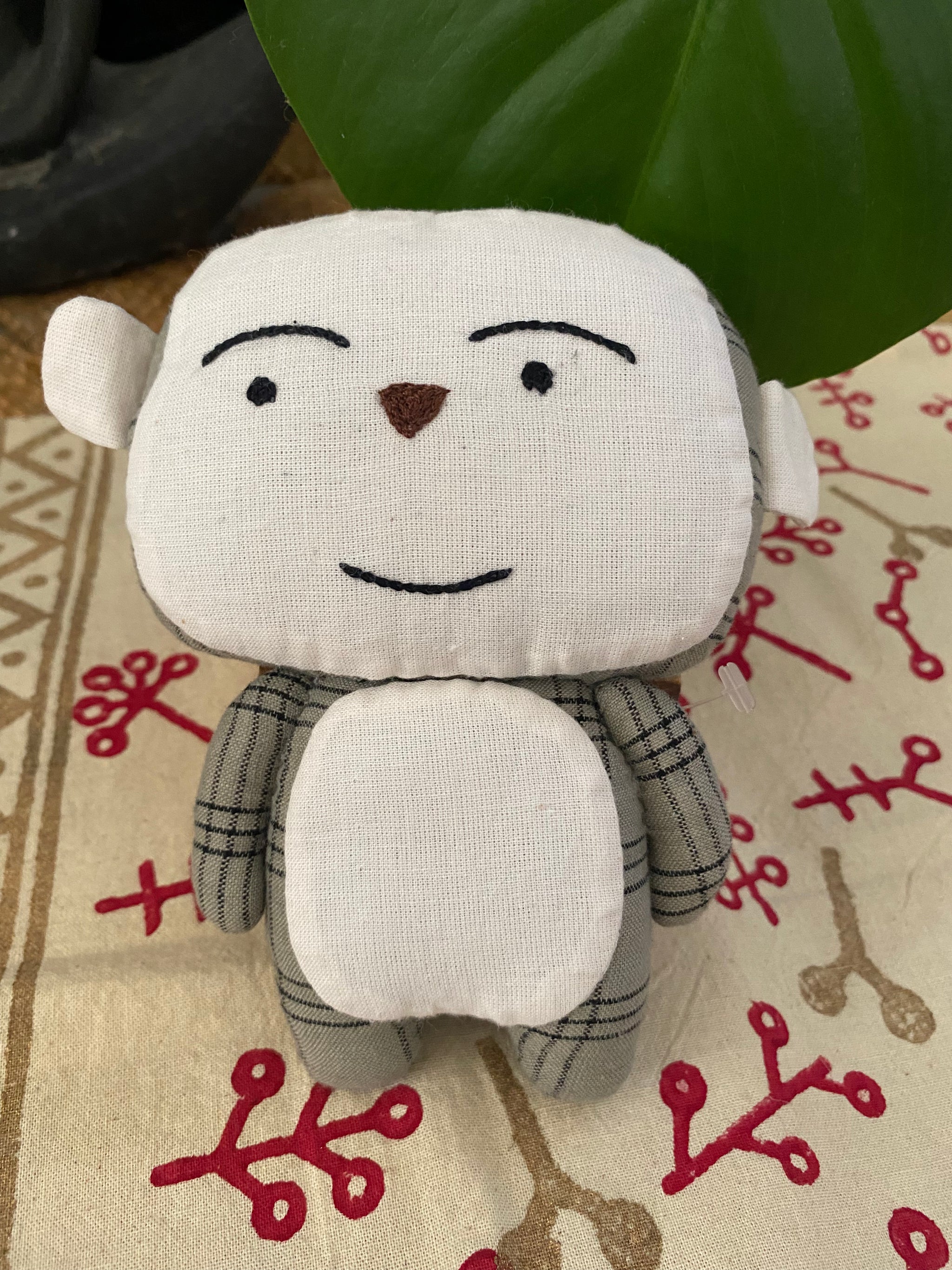 Milo the Monkey – Handmade Cotton Soft Toy – Fair Trade (Sasha India)