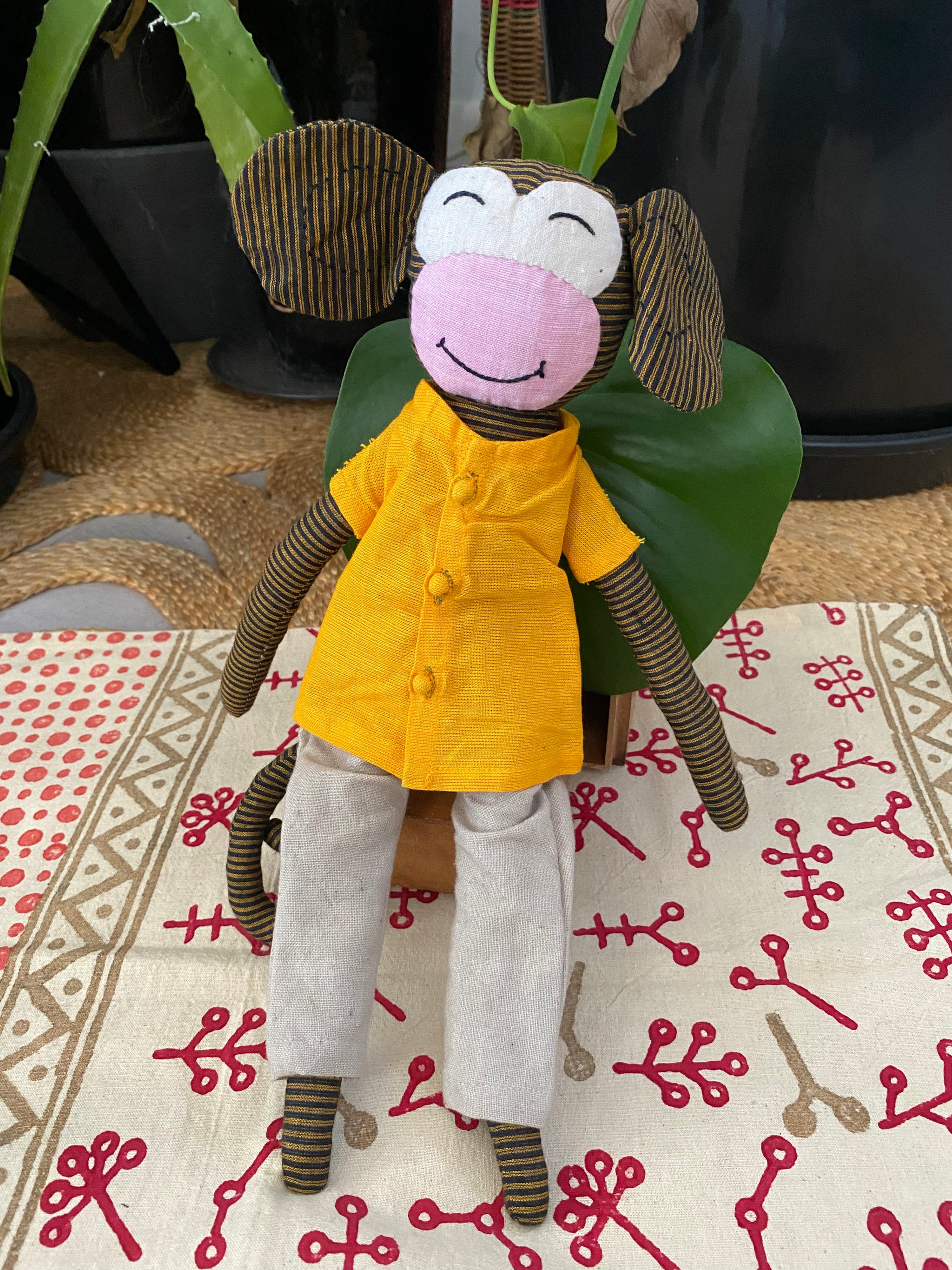 Banjo the Monkey β Soft Toy with Changeable Clothes β Fair Trade (Sasha India)