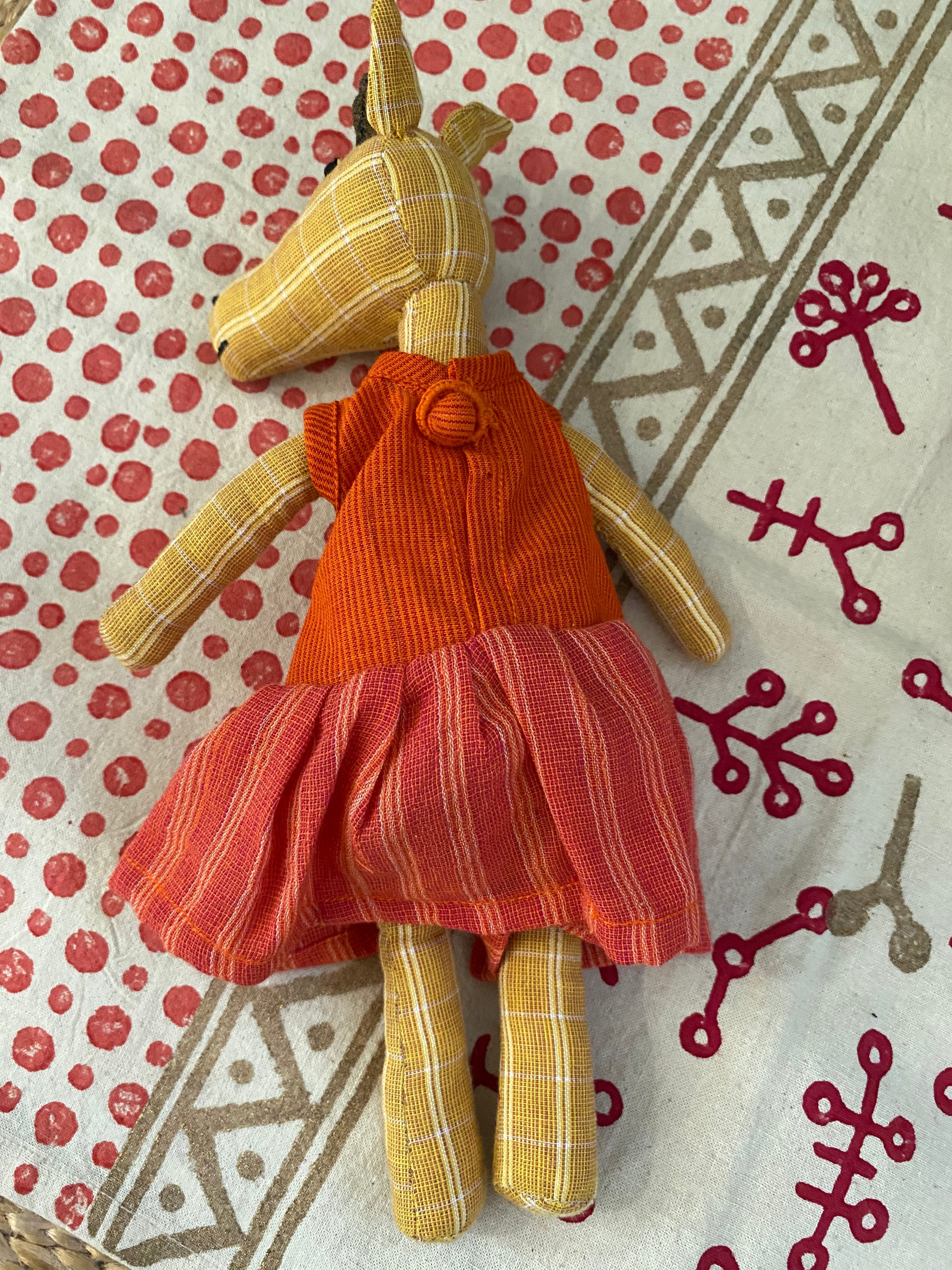 Jaffa the Giraffe β Medium Soft Toy β Fair Trade (Sasha India)