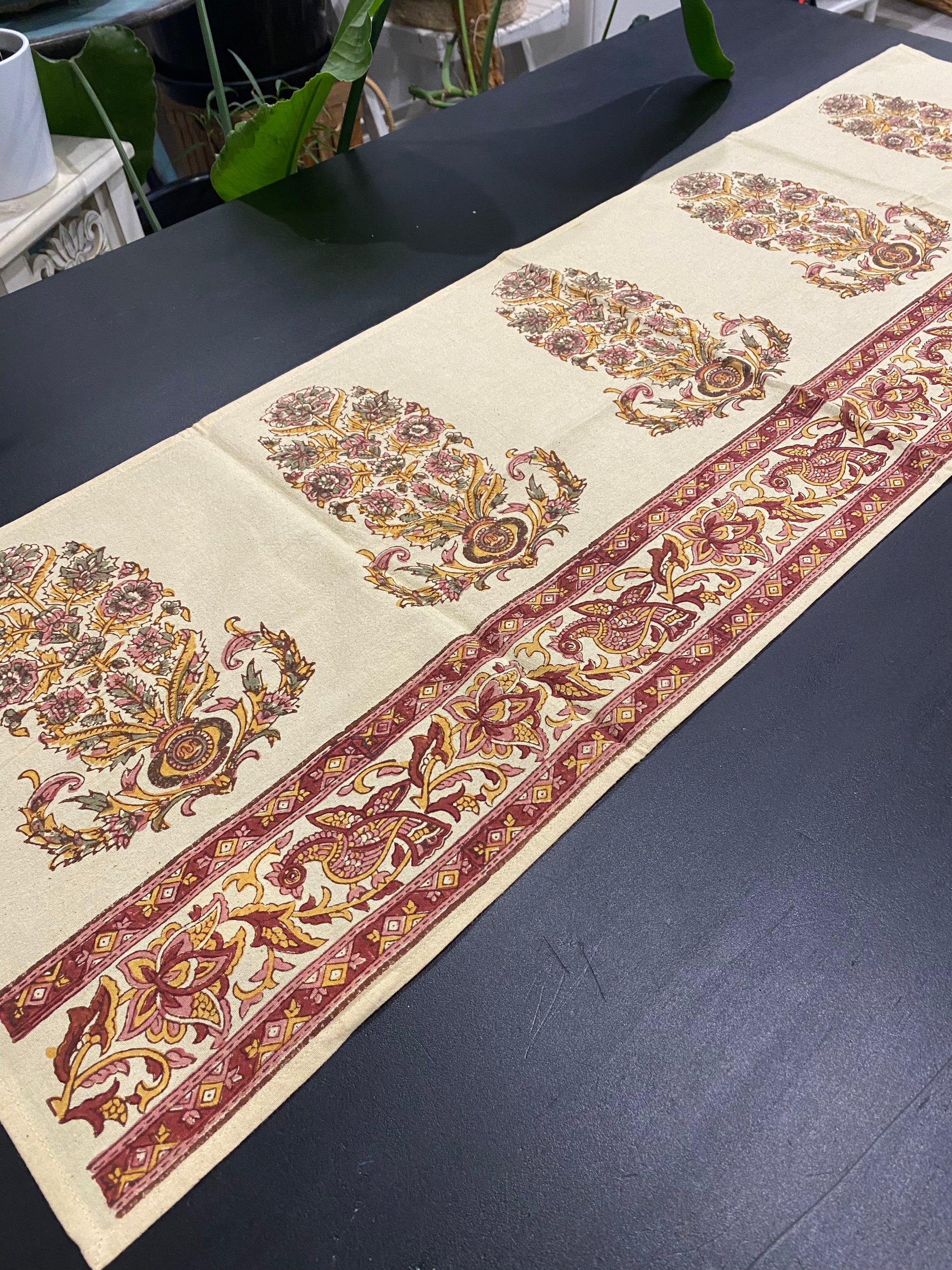 Birdsong Garden Block Printed Table Runner – 45.5cm Cotton – Fair Trade (Sasha India)
