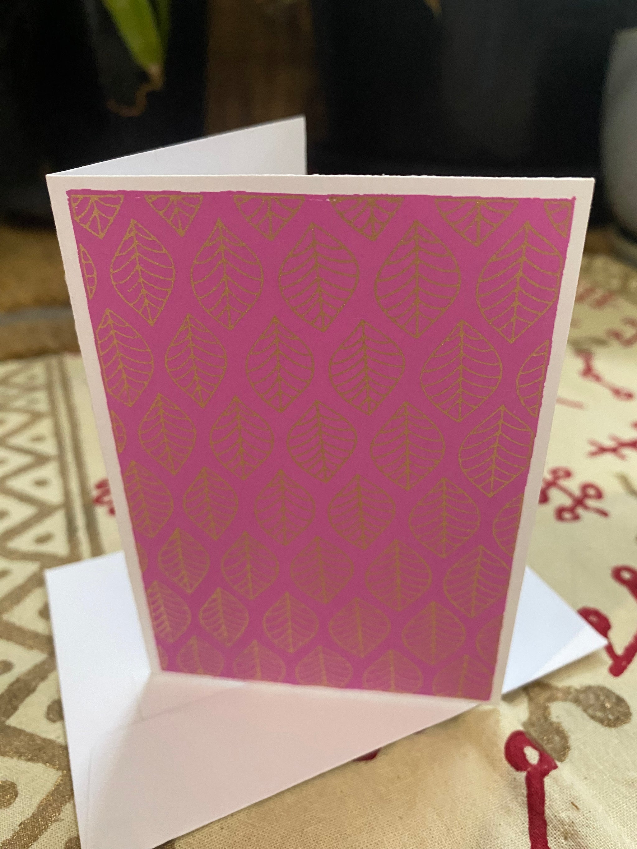 Golden Leaf on Pink β Screen Printed Gift Card β Fair Trade (Silence, Kolkata)