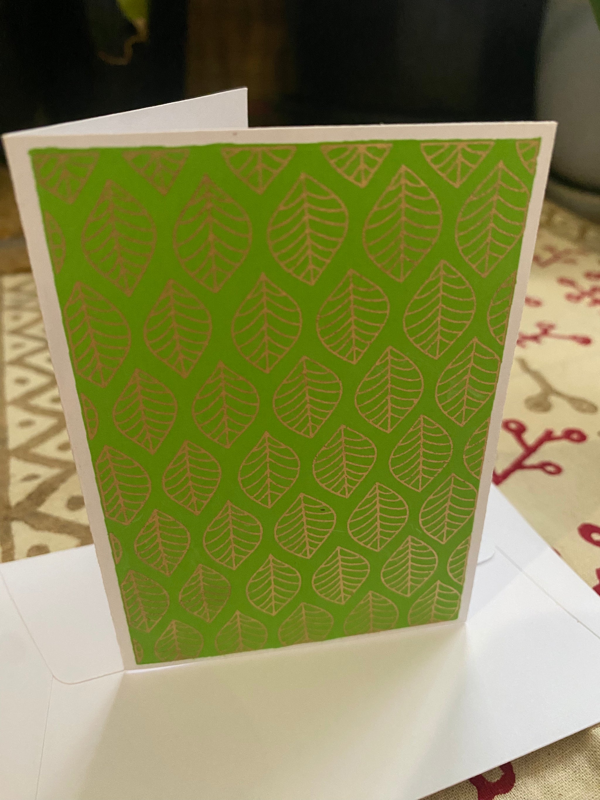 Golden Leaf on Green – Screen Printed Gift Card – Fair Trade (Silence, Kolkata)