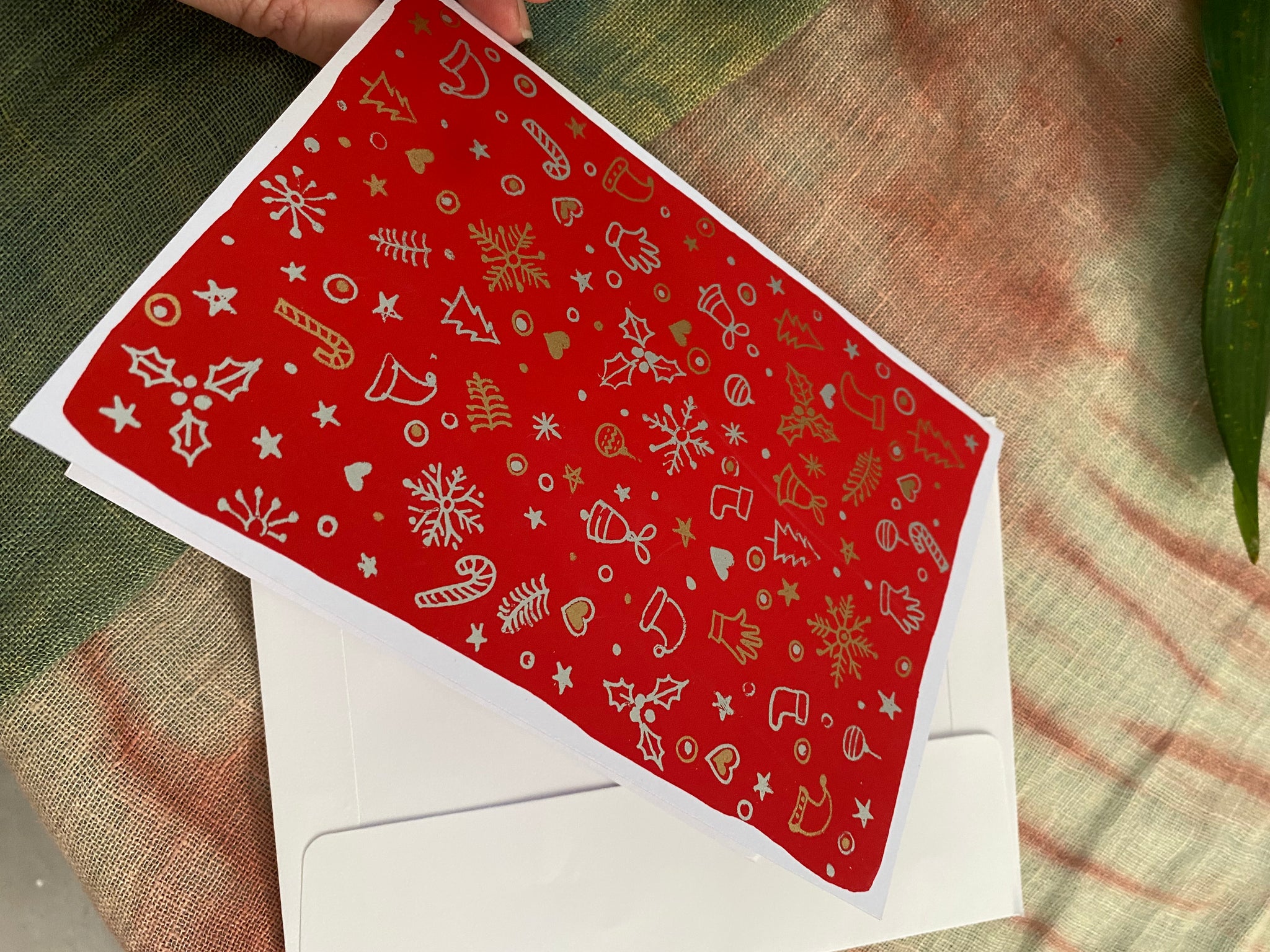 Festive Treasures – Fair Trade, Screen Printed, Red Christmas Icons Card (Silence India)