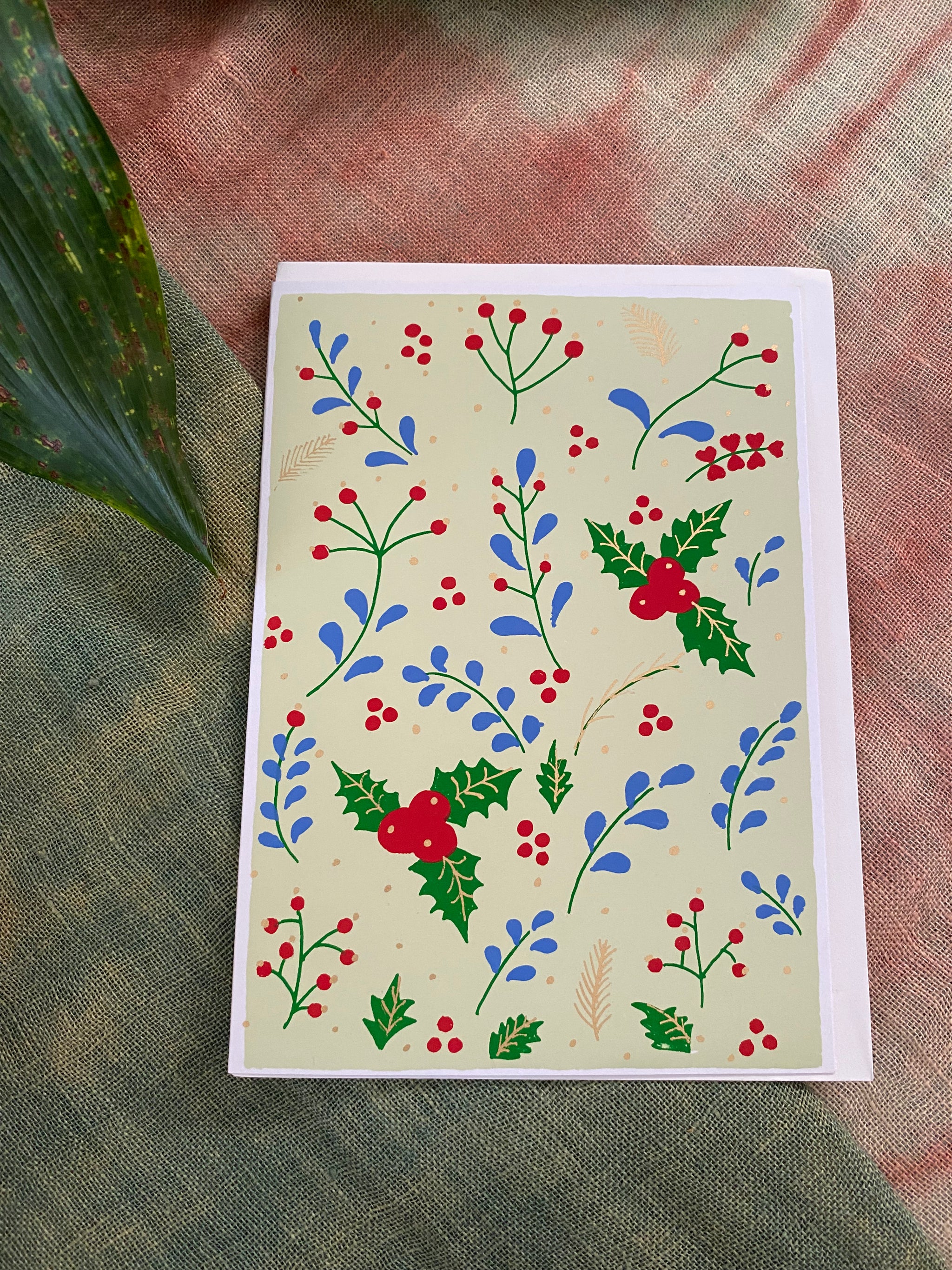 Holly Whimsy – Fair Trade, Screen Printed, Holly & Ivy Christmas Card (Silence India)