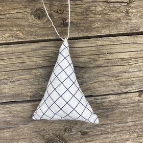 Fair Trade Remnant Fabric Triangle Tree Decorations - Whites