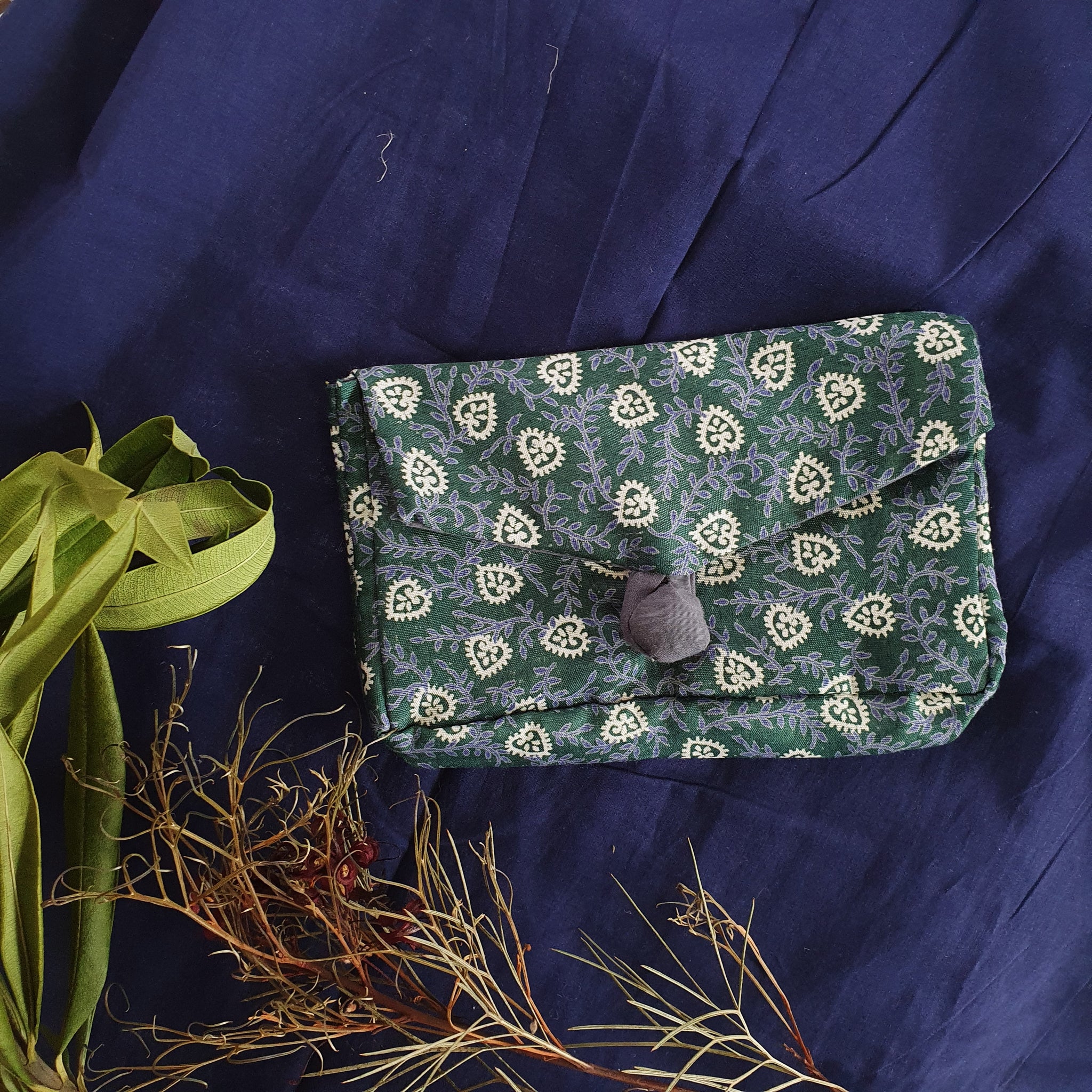 Fair Trade Fabric Covered Button Purse