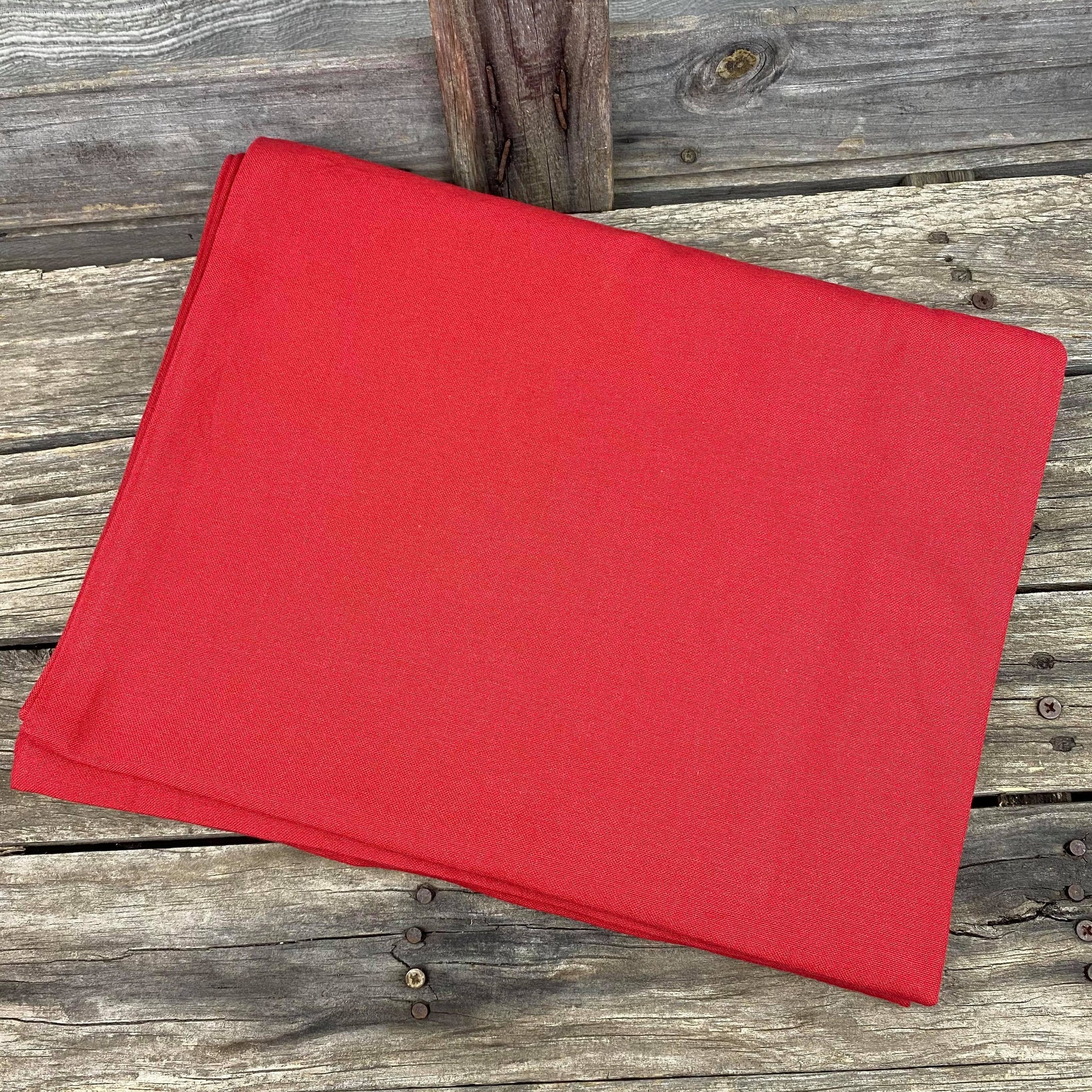 Red Handwoven Tablecloth – 100% Cotton, 6–8 Seater – Fair Trade (Kuka, India)