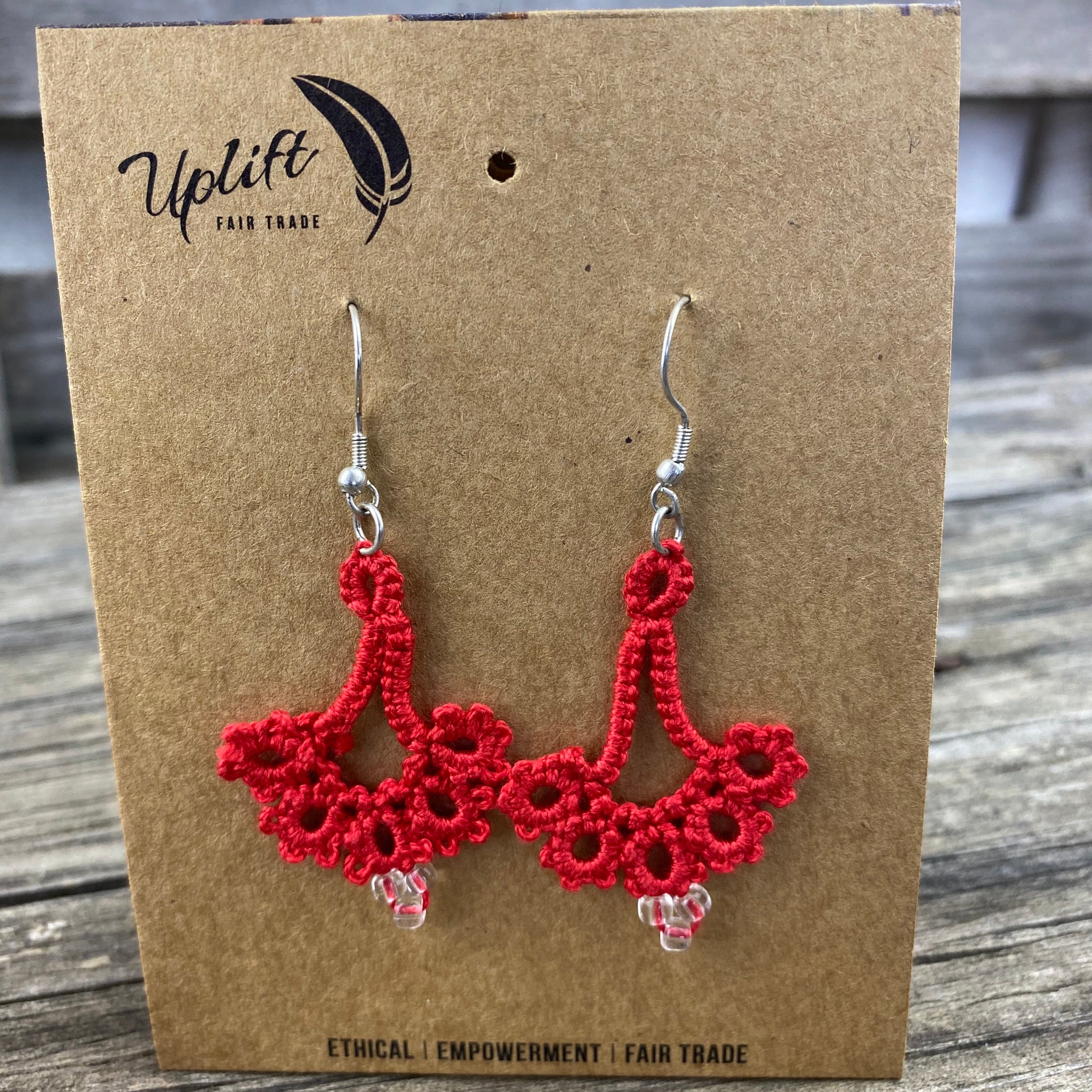 Red  fan-shaped tatted earrings with 3 small beads.