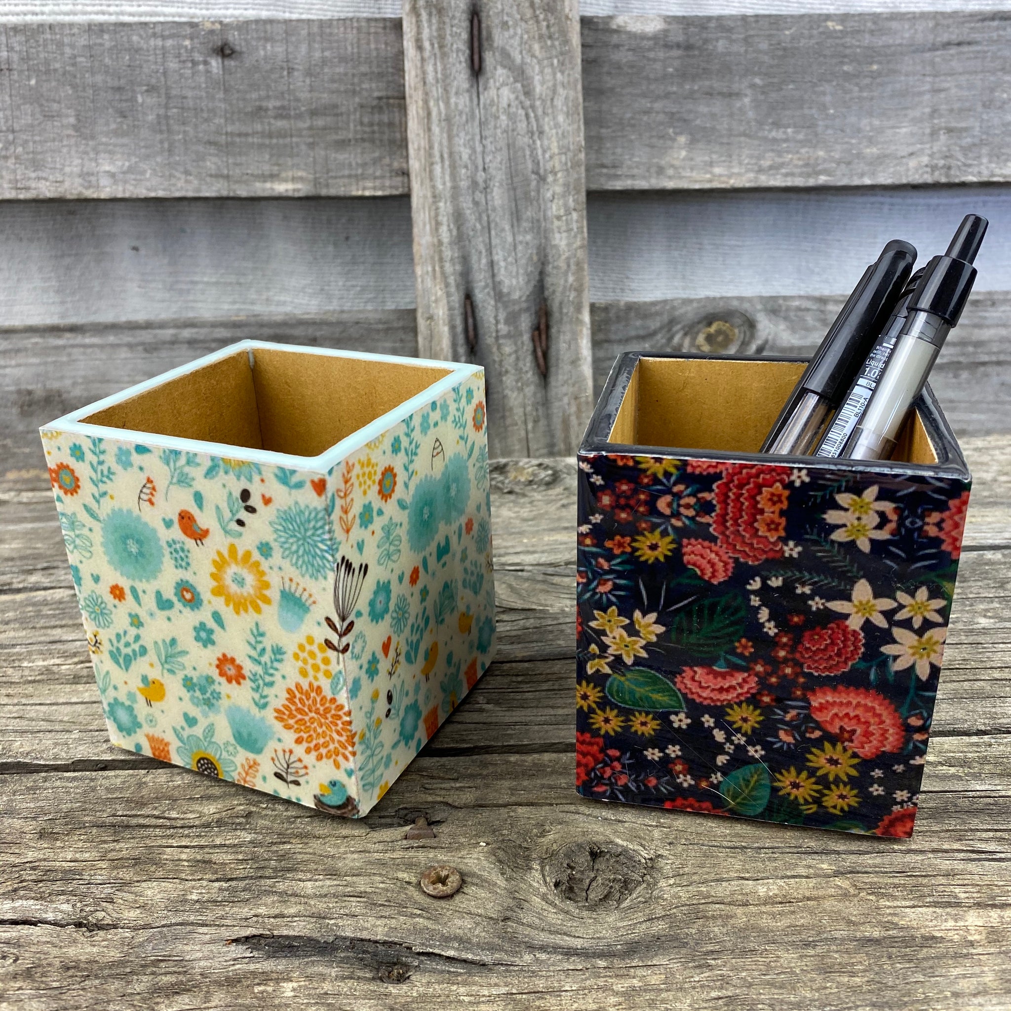 Fair Trade Ethical Pen Holder Flower Design