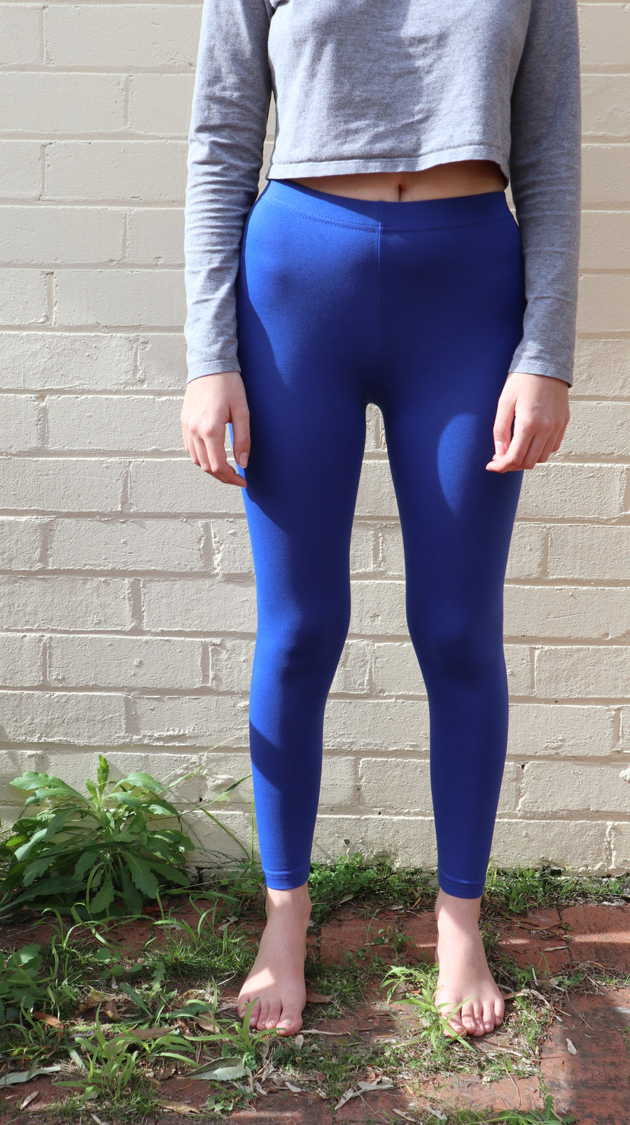 Organic Cotton leggings in a deep blue colour 