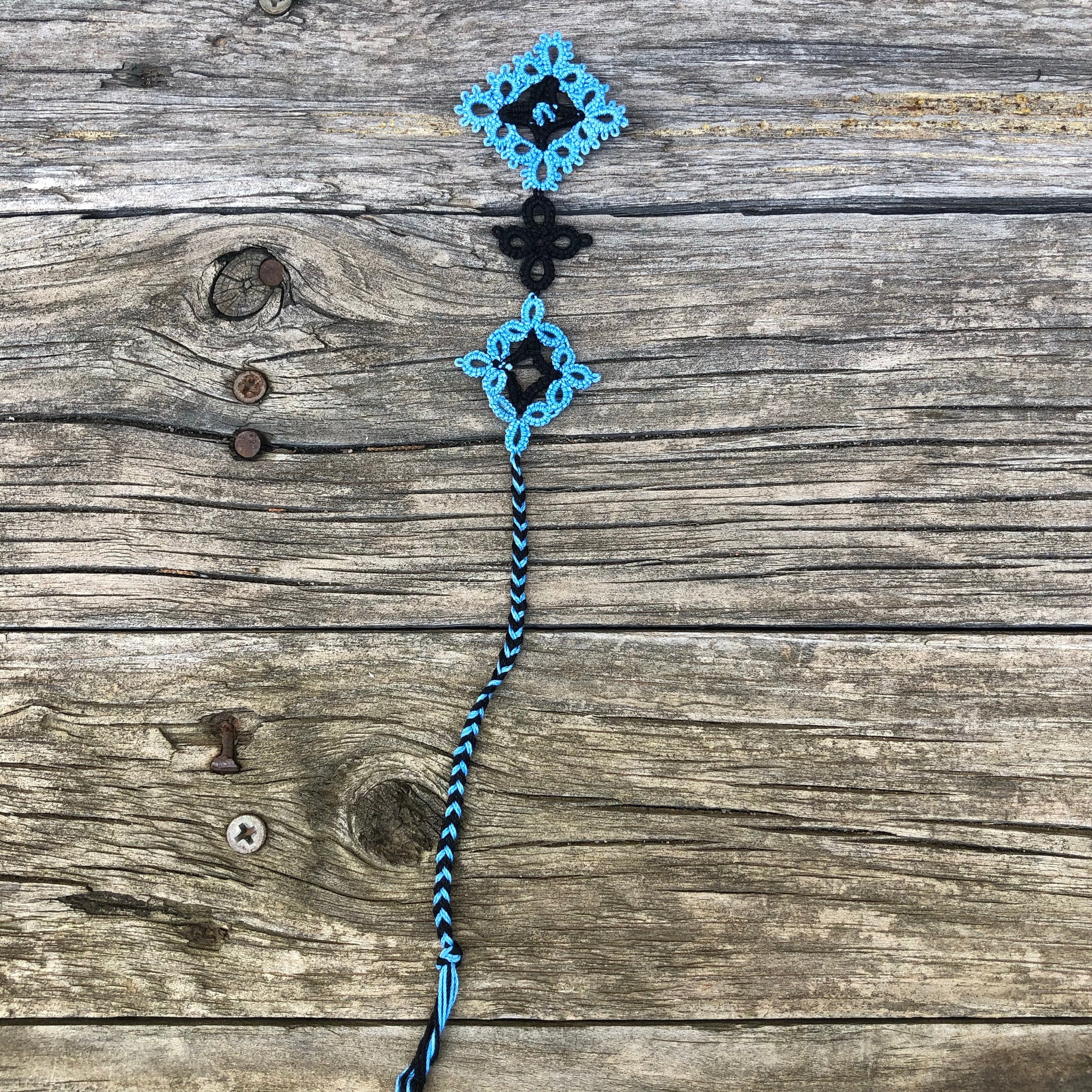 Fair Trade Tatted Bookmark Diamond Design