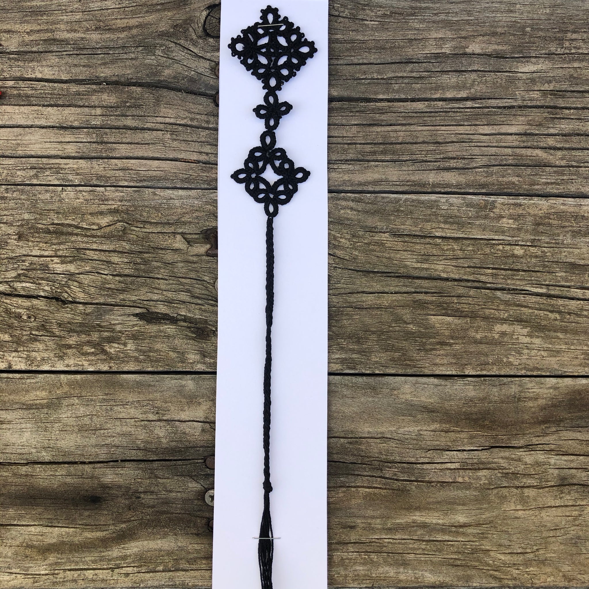 Fair Trade Tatted Bookmark Diamond Design