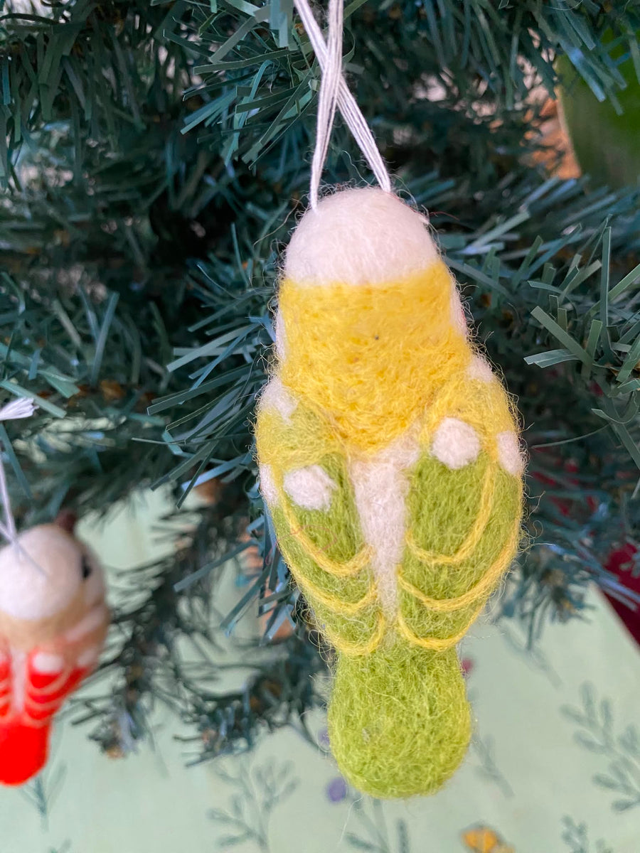 Dhukuti Handmade Felt Peppy Spring Bird Hanging Decoration