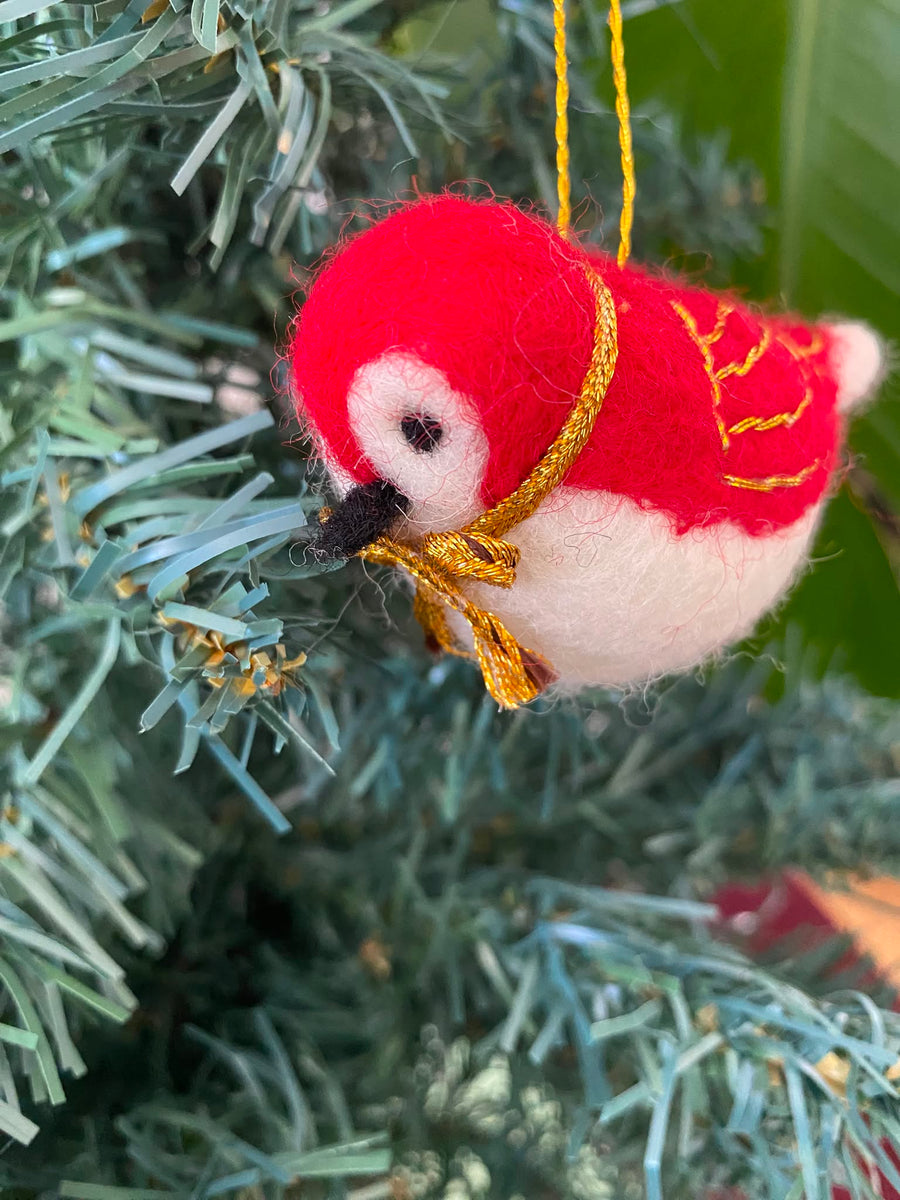 Dhukuti Handmade Felt Cardinal Bird Christmas Tree Decoration