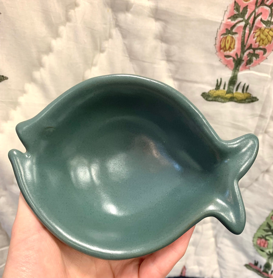 Ceramic Fish Bowl - Fair Trade Handmade Stoneware Fish Dish (Mahaguthi Nepal)