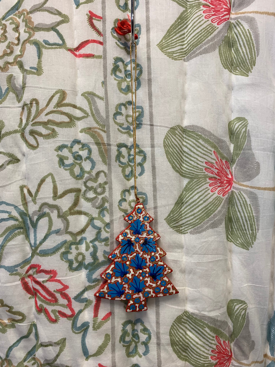 Hand Painted Wooden Small Christmas Tree Decoration - Traditional Chinar Leaf Design – Fair Trade Kashmiri Christmas Ornament