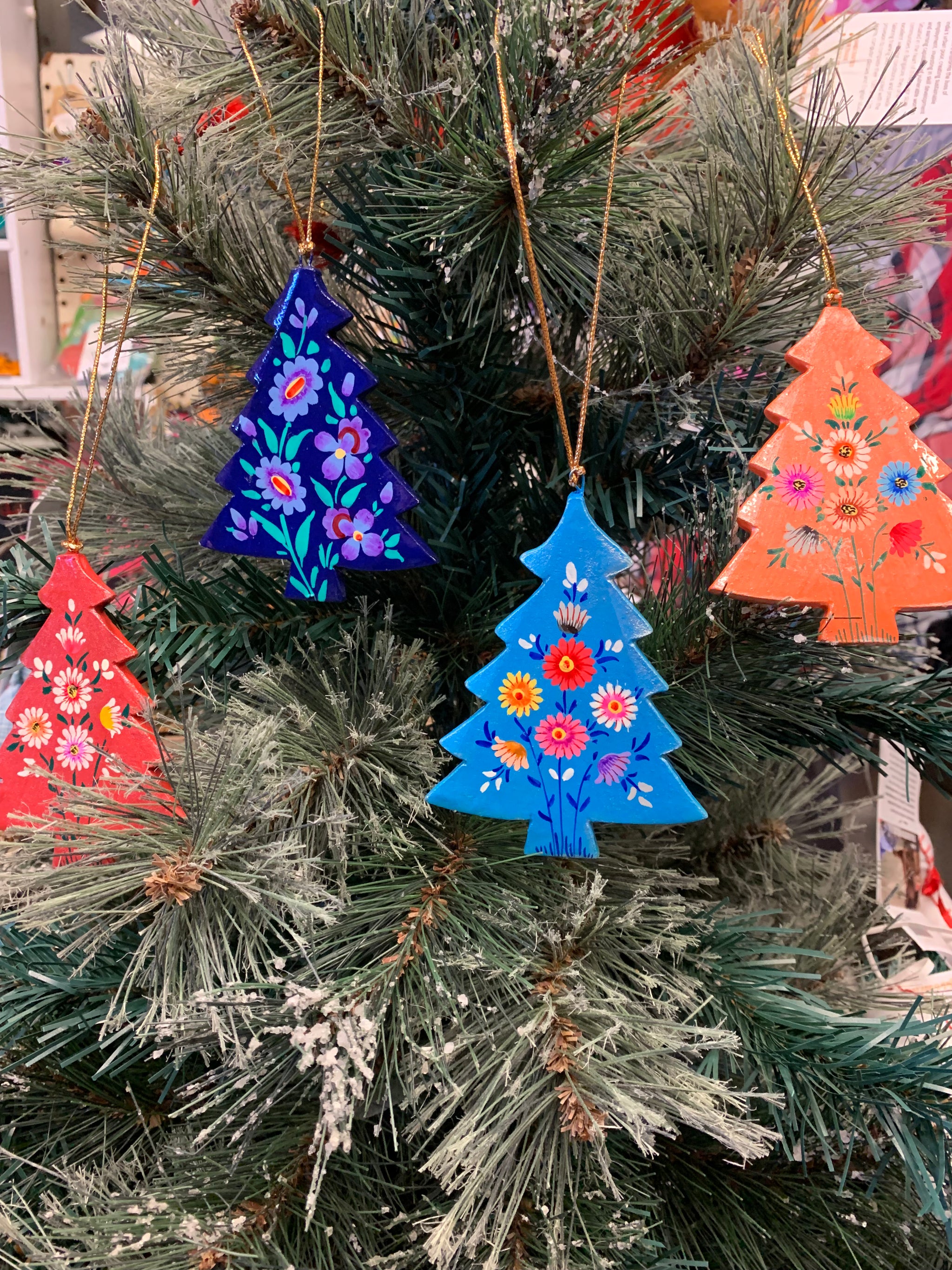 Hand Painted Wooden Medium Christmas Tree Decoration - Modern Flower Design – Fair Trade Kashmiri Christmas Ornament
