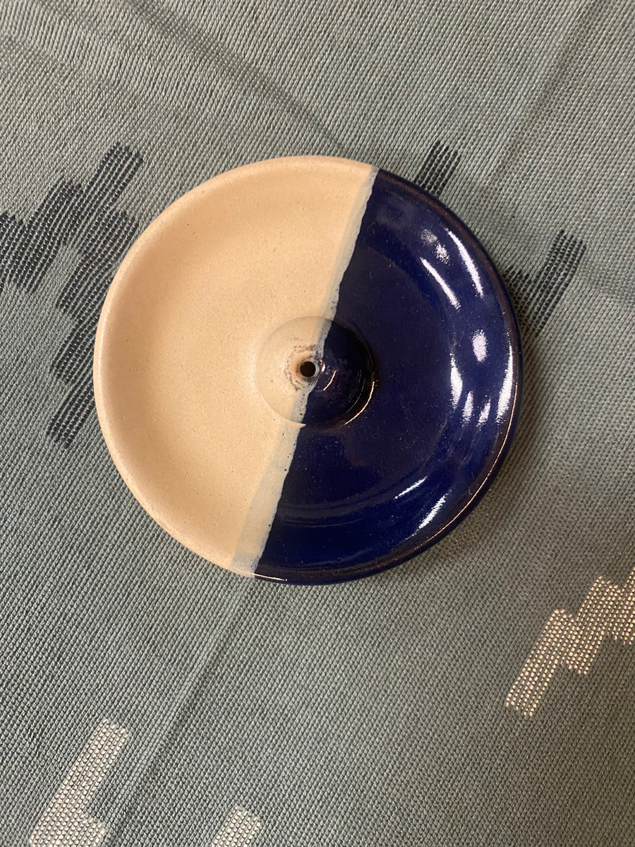 Round Dish Incense Holder Assorted Dark Colours - Fair Trade Handmade Stoneware Incense Holder (Mahaguthi Nepal)