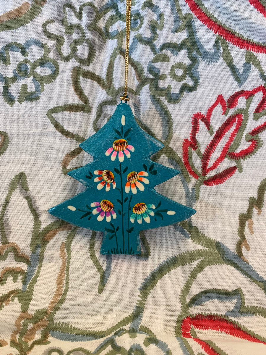 Hand Painted Wooden Medium Christmas Tree Decoration - Daisy Flower Design – Fair Trade Kashmiri Christmas Ornament
