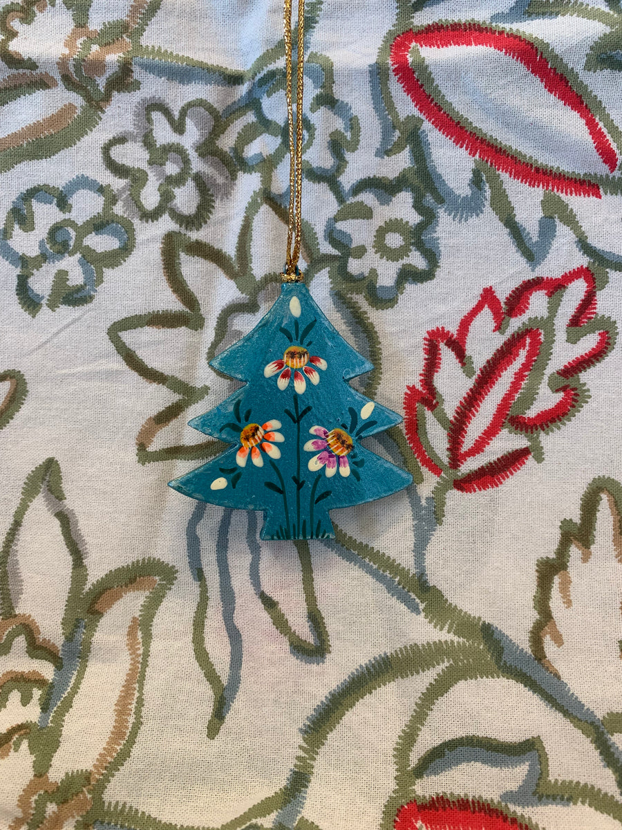 Hand Painted Wooden Small Christmas Tree Decoration - Daisy Flower Design – Fair Trade Kashmiri Christmas Ornament
