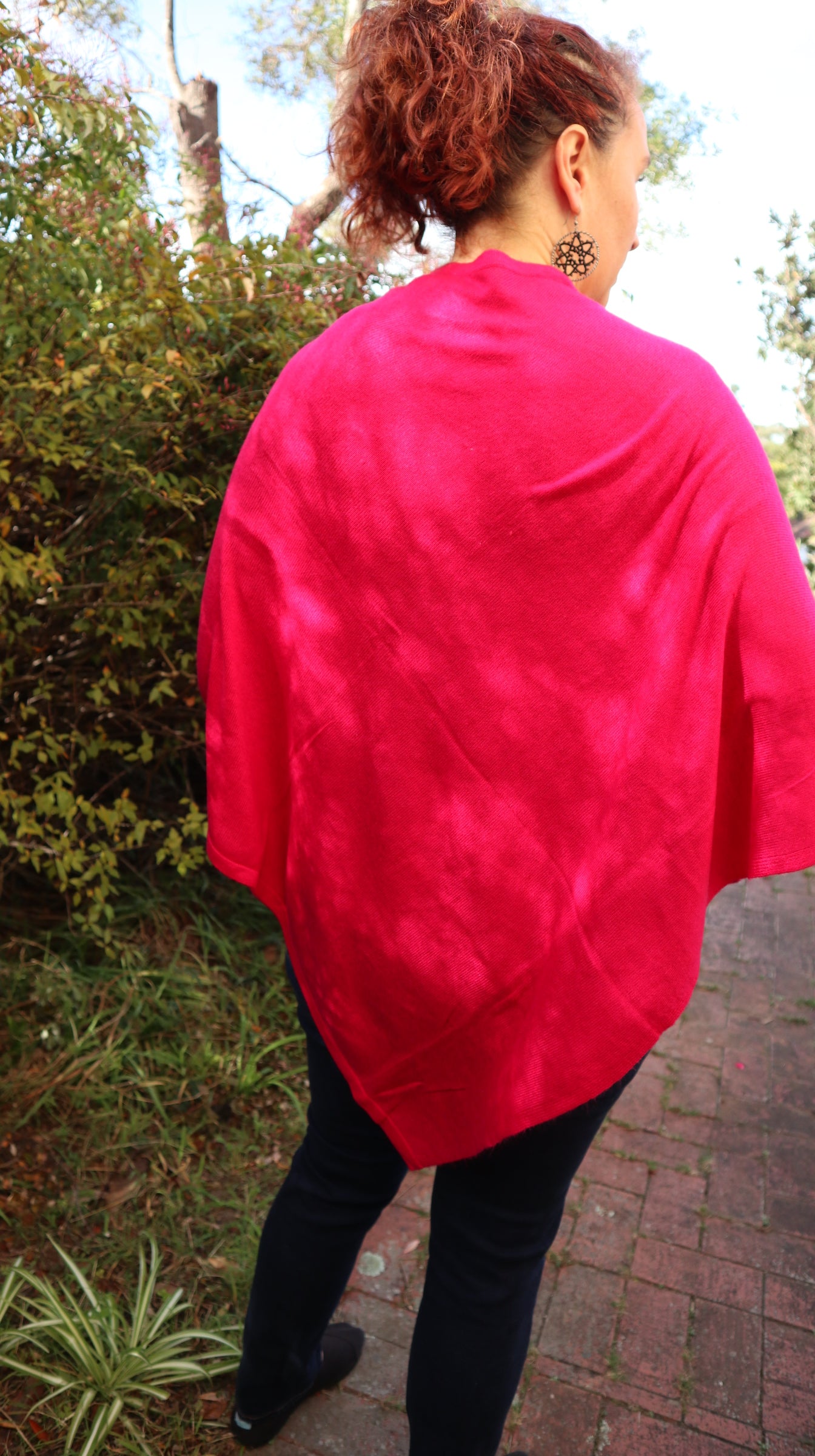 V neck cashmere poncho in pink colouring